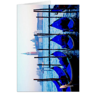 Gondoles vénitiennes