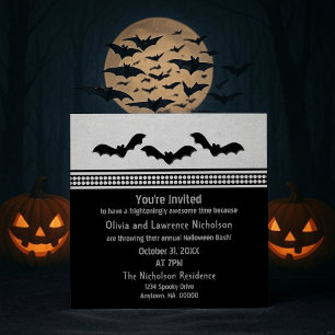 Gone Batty Halloween Party Invite, Light Grey Kaart