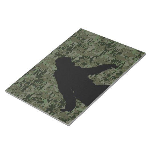Gone Squatchin for on Olive Digital Camouflage Notitieblok (Schuin)