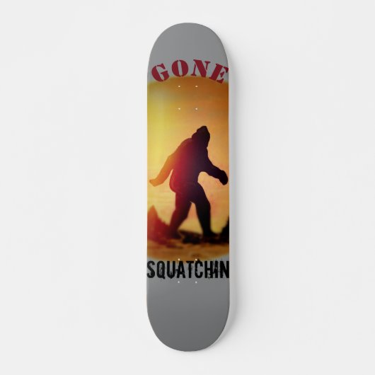 Gone Squatchin Sunset Silhouette Skateboard (Voorkant)