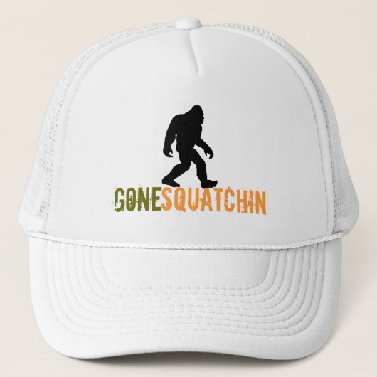 Gone Squatchin Trucker Pet (Voorkant)