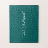 Good Luck Custom Name Script op Solid Blauwgroen F Legpuzzel (Verticaal)
