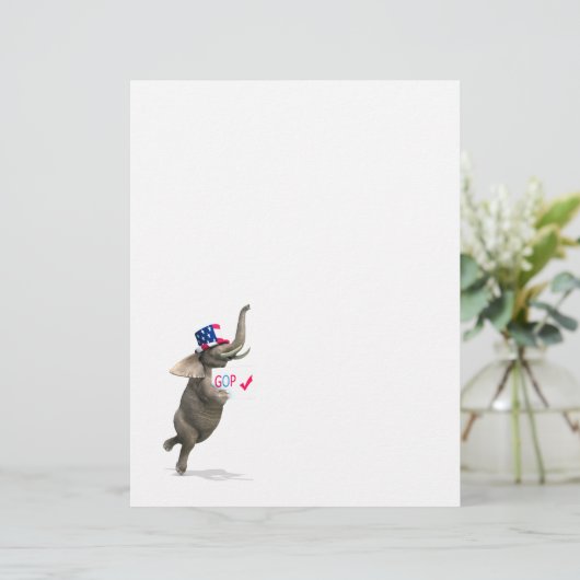 GOP Elephant (Staand voorkant)