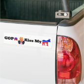 GOP Kiss My Bumper Sticker (Sur camion)