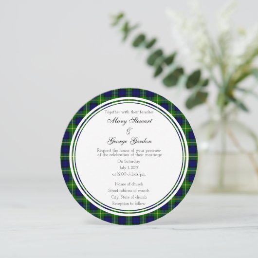 Gordon Scottish Mariage Round Invitation (Debout devant)
