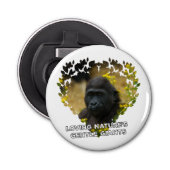 Gorilla Baby - Liefdevolle Natuur's zachte reuzen Button Flesopener (Voorkant)
