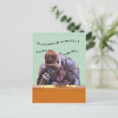 Gorilla op Desk Briefkaart (Staand voorkant)
