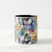 Gorilla tenant le gros livre café Mug (Centre)