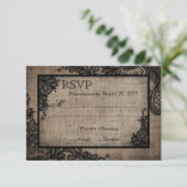 Goth Black Lace Russe Burlap Carte RSVP (Debout devant)