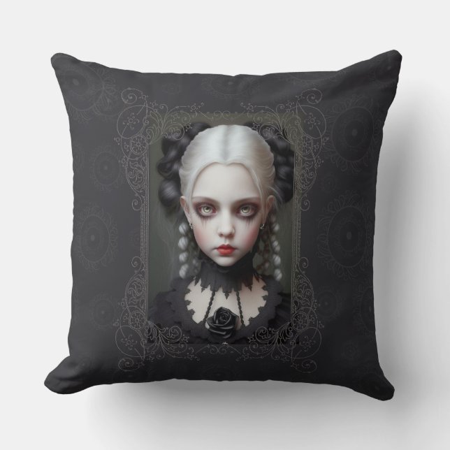 Goth Girl Portrait Coussin (Recto)