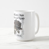 Goth Importante Autre Rose noir Mug (Devant droit)