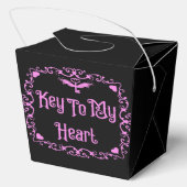 Goth Valentine Key To My Heart Pink Bedankdoosjes (Achterkant)