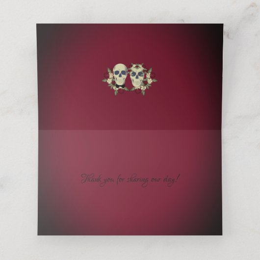 Gothic Arch Trellis en Skulls Wedding (Binnenkant ongevouwen)