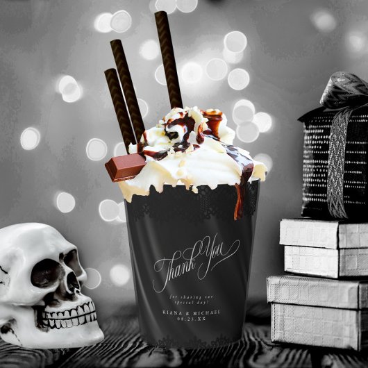 Gothic Black Lace & Satin Wedding ID866 Papieren Bekers