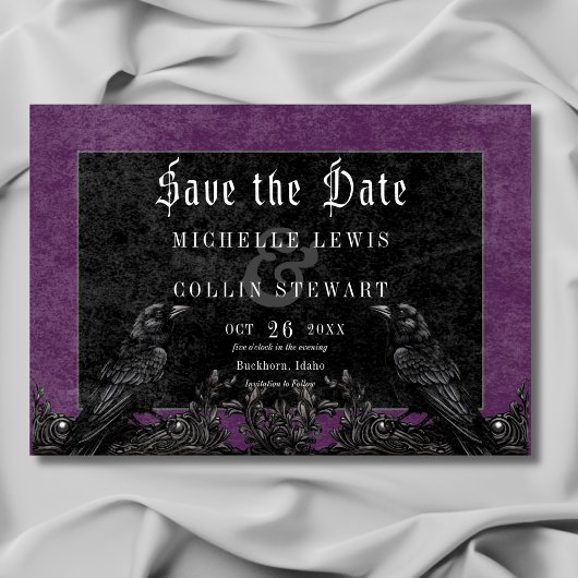 Gothic Black Raven & Rozen Paarse bruiloft Save The Date