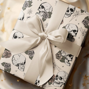Gothic Cream Schedel en Bloemen Halloween Cadeaupapier