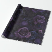 Gothic Dark Romance Paarse Rozen Wrapping Paper Cadeaupapier (Uitgerold)