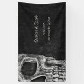 Gothic Half Skull Cool Black and White Grunge Spandoek (Verticaal)