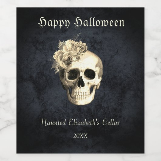 Gothic Halloween Skull White Roses gepersonaliseer Wijn Etiket (Enkel label)