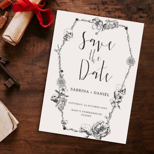 Gothic Hand draw Flowers Skull Save the date Invi Kaart