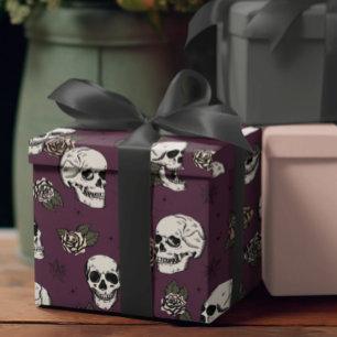 Gothic Paarse schedel en bloemen Halloween Cadeaupapier