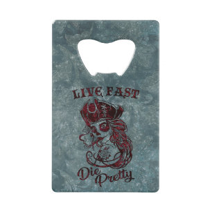 Gothic Pirate Skull Woman Live Fast Die Kredietkaart Flessenopener
