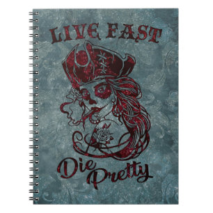 Gothic Pirate Skull Woman Live Fast Die  Notitieboek