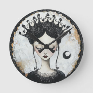 Gothic Queen Ronde Klok