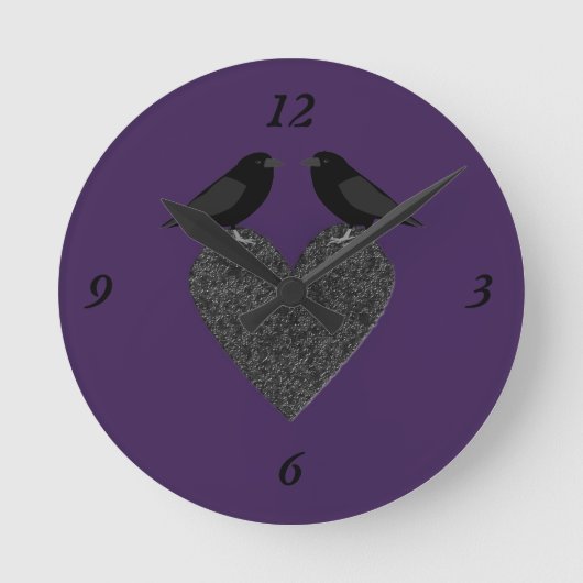 Gothic Ravens and Black Heart Ronde Klok (Voorkant)