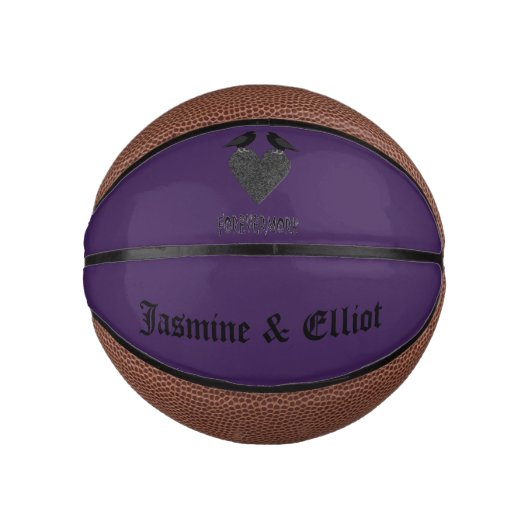 Gothic Ravens en Black Heart Custom Basketbal (Voorkant)