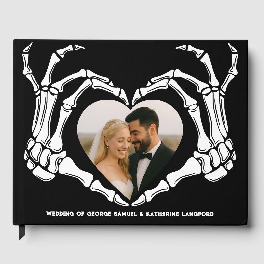 Gothic Romantic Skeleton Hand Halloween Huwelijk Gastenboek (Voorkant)