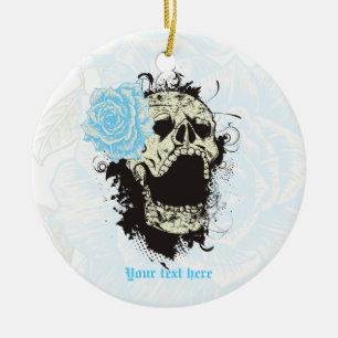 Gothic schedel met blauw roos keramisch ornament