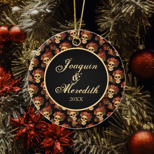Gothic Skull Black Red Monogram Halloween Keramisch Ornament