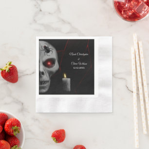 Gothic Skull Spider Candle - Dark Moody Halloween Servet