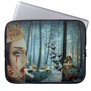 Gothic Surreal Unieke Collage Sad Queen of Hearts Laptop Sleeve
