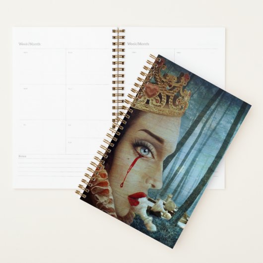 Gothic Surreal Unieke Collage Sad Queen of Hearts Planner (Display)