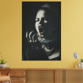Gothic Vampire Queen Stretched Canvas – Dark Fanta (Insitu (Woonkamer))