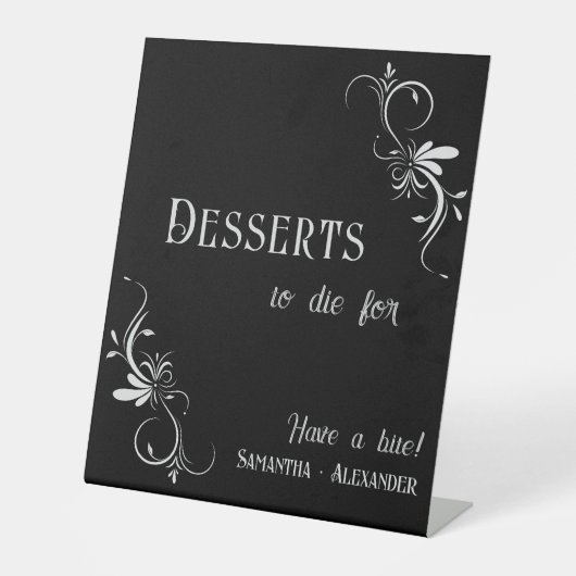 Gothic Whimsigoth Zilver Grijs Desserts Trouwen Reclamebord Met Voetstuk (Voorkant)