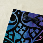 Gothic Window Rainbow Pride Strandlaken (In situ)