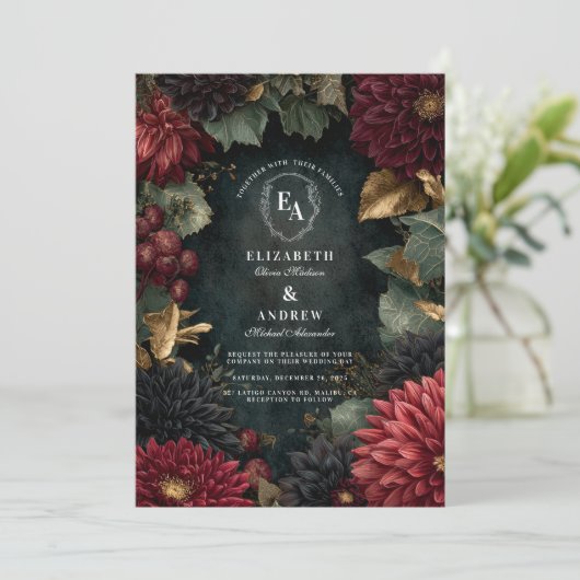 Gothique Fall Dahlia Faire-part de mariage (Debout devant)