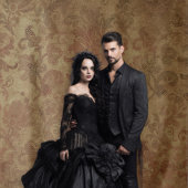 Gothique Moody Damask Tan & Tapisserie rouge