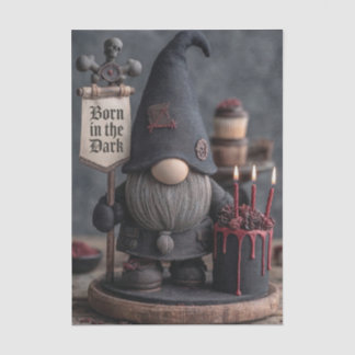 Gothische Halloween kabouter met 'Geboren in het D Tissuepapier