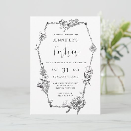 Gothische hand getekend boog 50th Birthday Party Kaart (Staand voorkant)