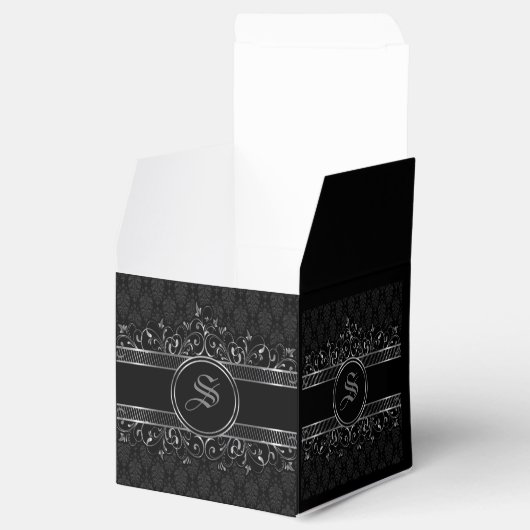  gothische monogrammen, zwart en zilver bedankdoosjes (Geopend)