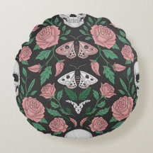 Gotische bloemen en schedel patroon met motten