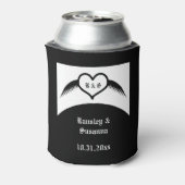 Gotische bruiloft gevleugeld hart Custom Monogramm Blikjeskoeler (Blikje Achterkant)