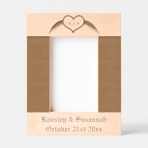 Gotische bruiloft gevleugeld hart Custom Monogramm Gegraveerde Lijstjes