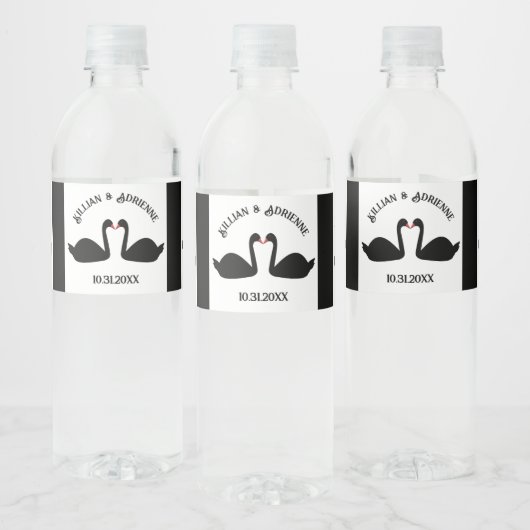 Gotische bruiloft kussen zwarte zwanen Custom Waterfles Etiket (Flessen)