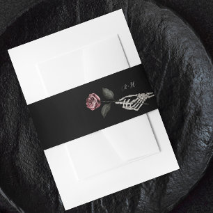 Gotische Halloween Zwart Bruiloft Skelet Hand Roos Uitnodigingen Wikkel