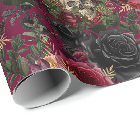 Gotische Schedel en Rozen Rood en Zwart Cadeaupapier (Rol Hoek)